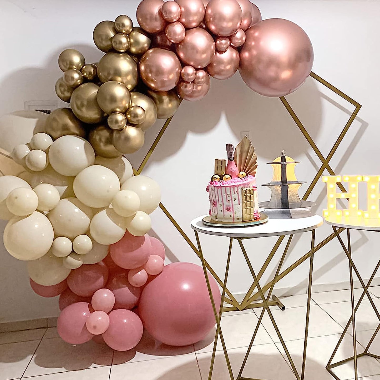 129Pcs Rose Gold Balloons Latex Balloons Different Sizes 18 12 10 5 Inches Party Balloon Kit for Birthday Party Graduation Baby Shower Wedding Holiday Balloon Decoration