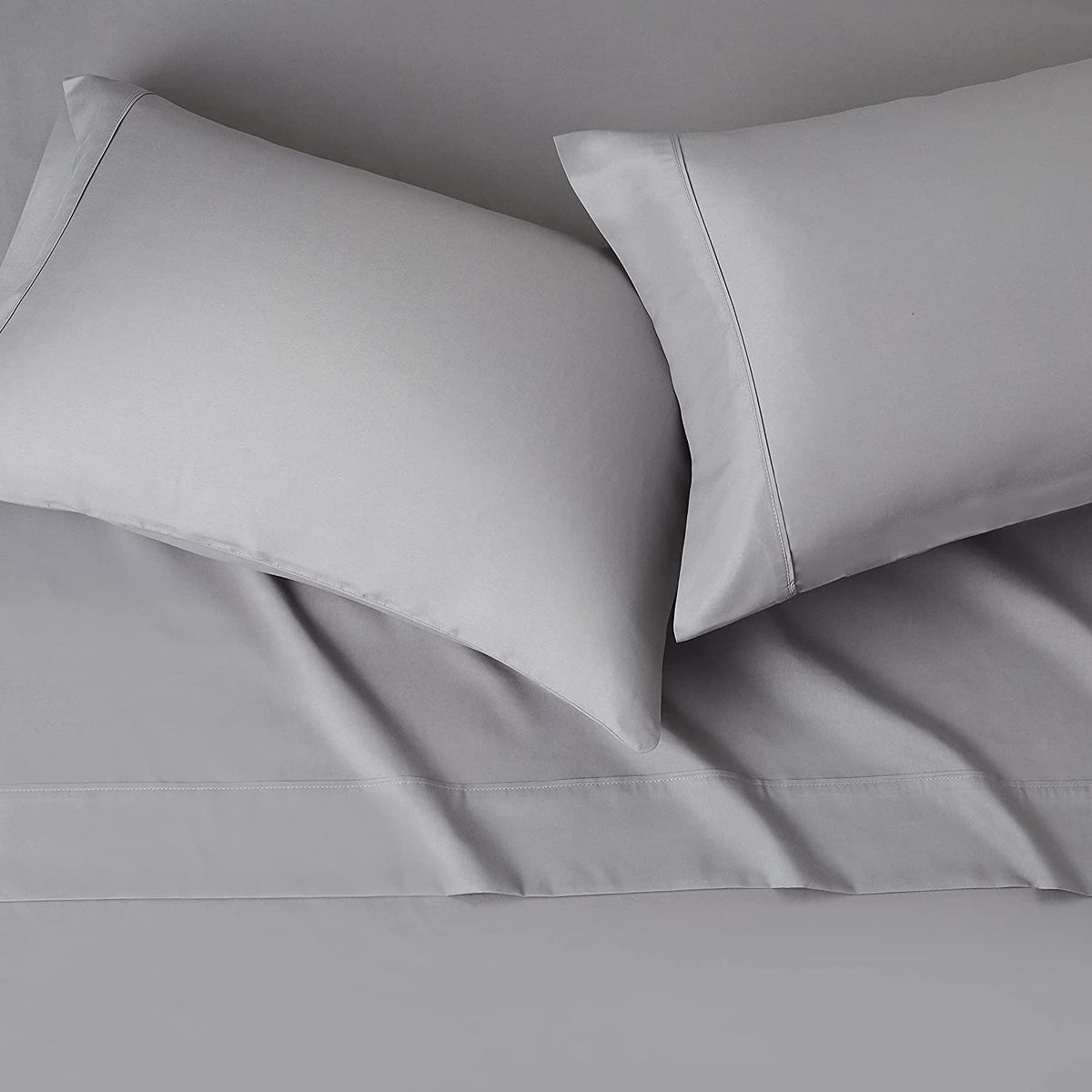 Lightweight Super Soft Comfortable Brushed Microfiber 4 Piece Bed Sheet Set with 14-Inch Deep Pockets, Queen, Dark Gray, Solid