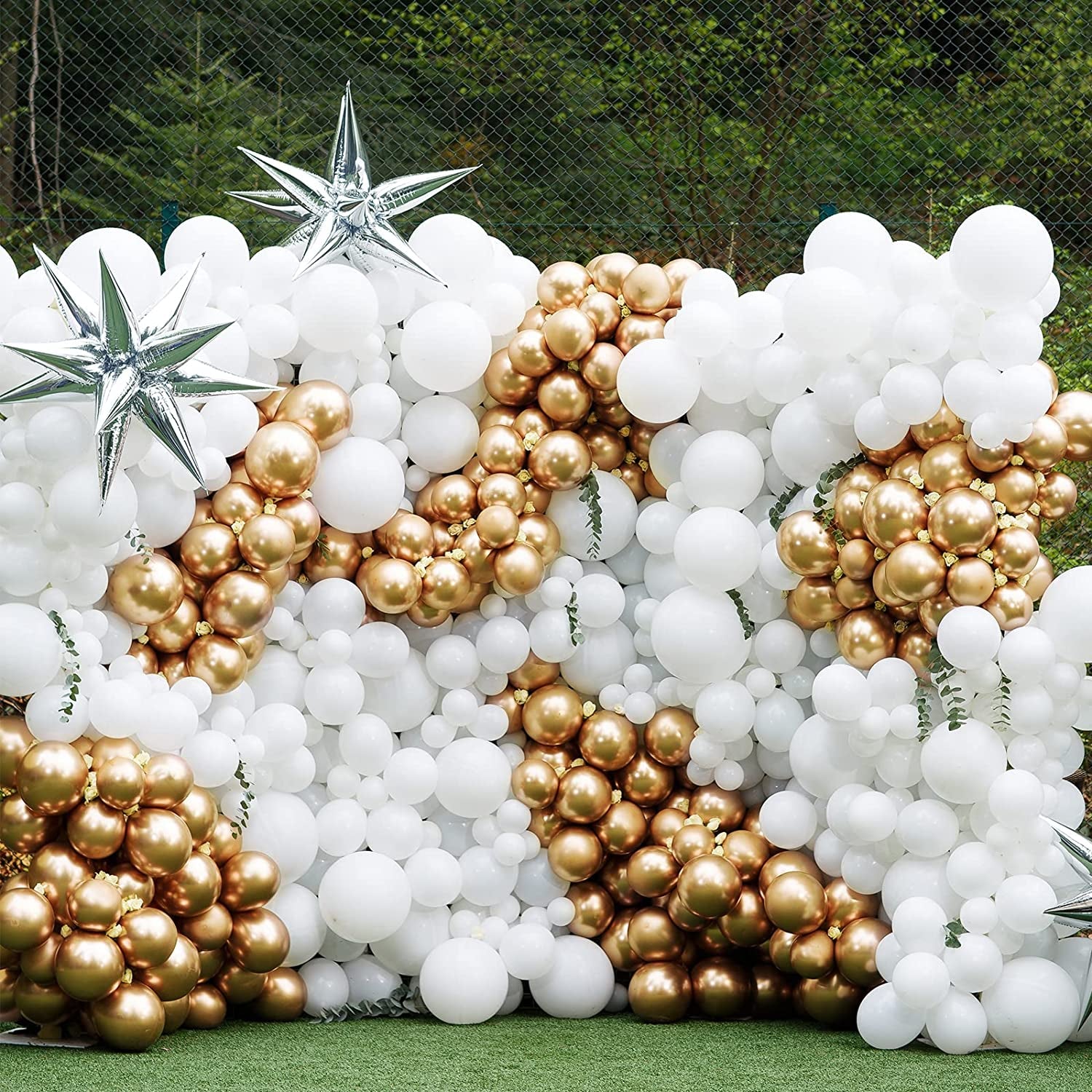 129Pcs White Balloons Different Sizes 18 12 10 5 Inch for Garland Arch,Premium Party Latex Balloons for Birthday Party Graduation Wedding Anniversary Baby Shower Party Decoration