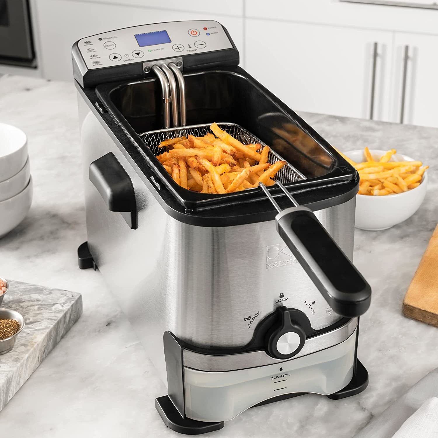 ® 3.2 Quart Digital Deep Fryer with Oil Filtration, Stainless Steel