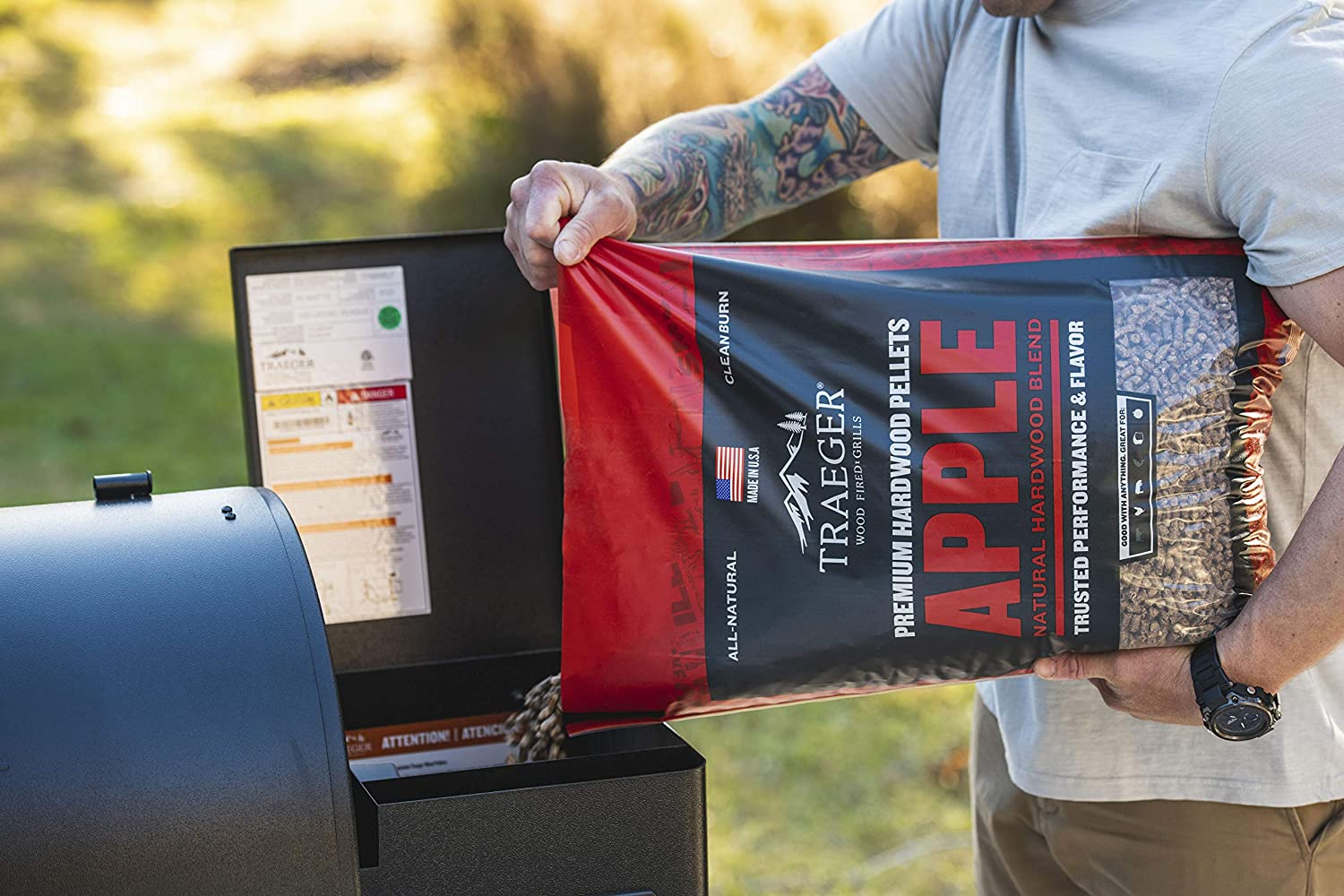 Grills Apple 100% All-Natural Hardwood Pellets for Grill, Smoke, Bake, Roast, Braise and BBQ, 20 Lb. Bag