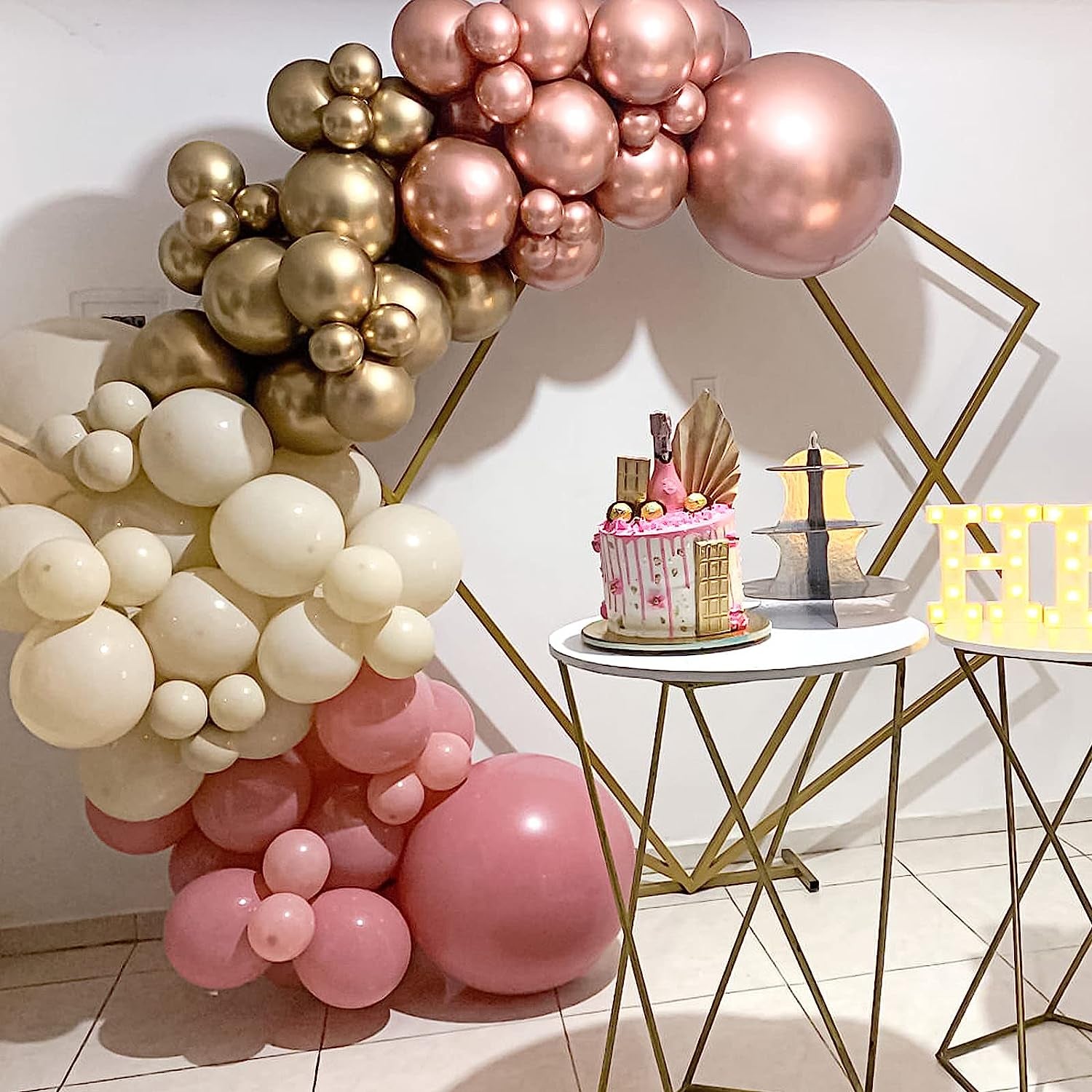 129Pcs Rose Gold Balloons Latex Balloons Different Sizes 18 12 10 5 Inches Party Balloon Kit for Birthday Party Graduation Baby Shower Wedding Holiday Balloon Decoration